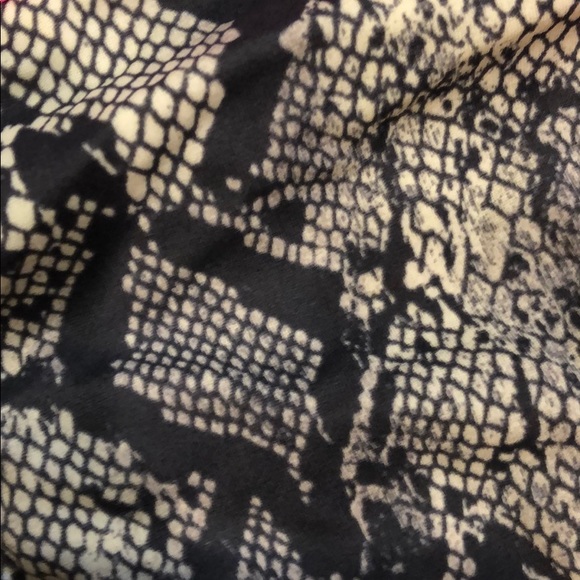 Victoria secret bikini - Picture 3 of 5